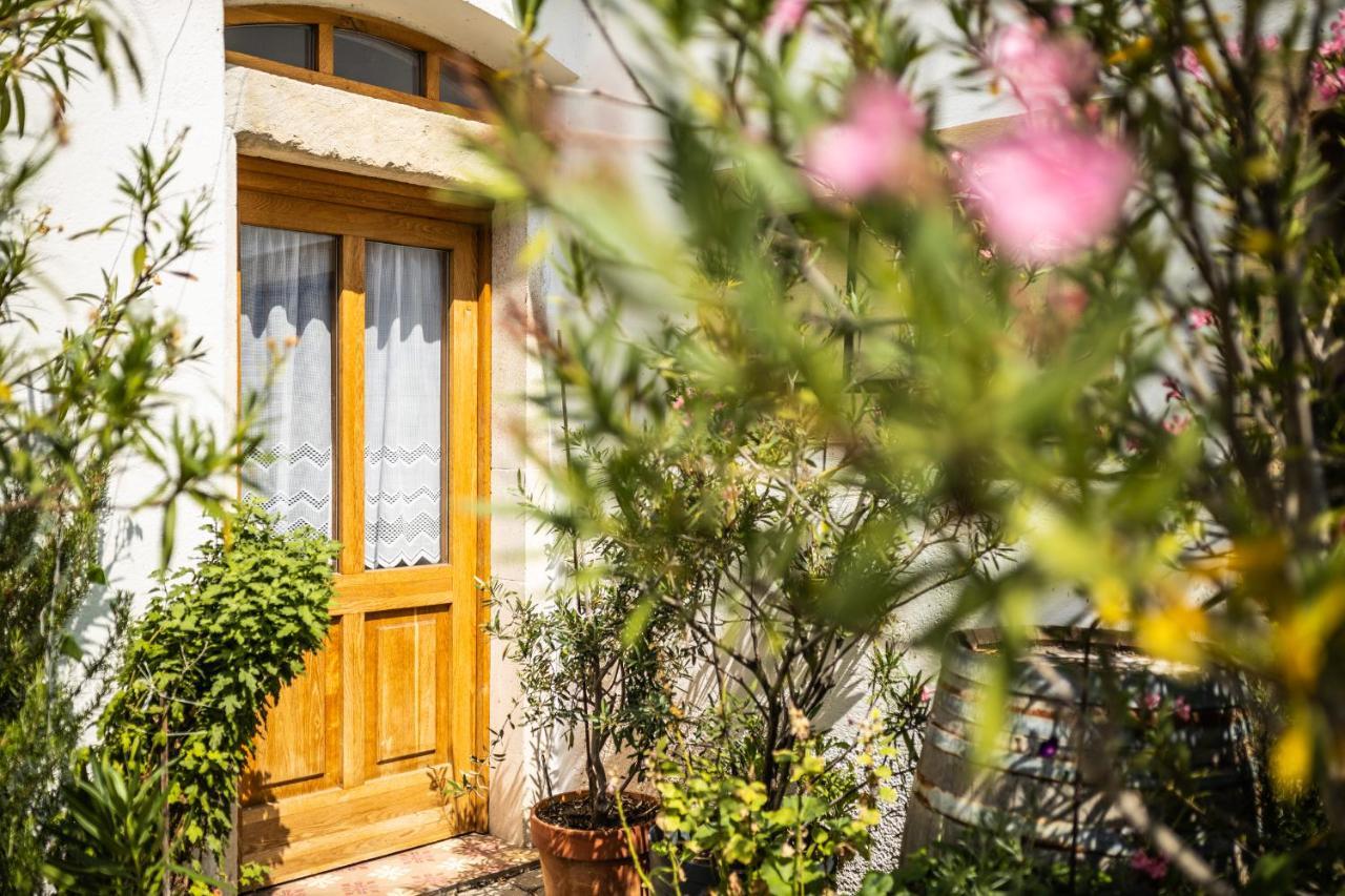 Wohnatelier Im Bioweingut Lägenhet Rust Exteriör bild